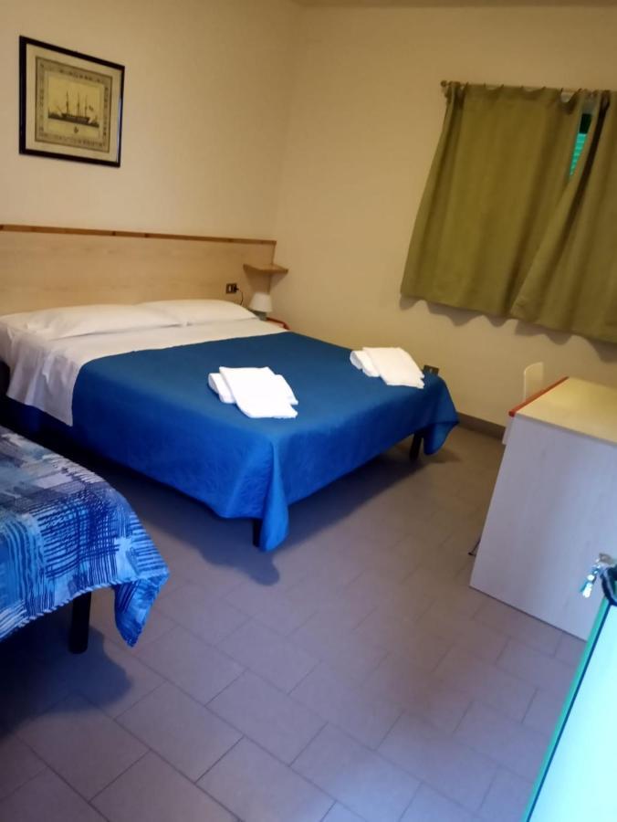 Hotel Lupo Di Mare Marina di Castagneto Carducci Exterior foto